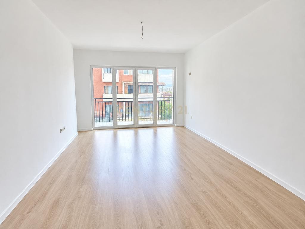 SHITET APARTAMENT 1+1 NË PALLAT TË RI, GATI PËR BANIM! 4
