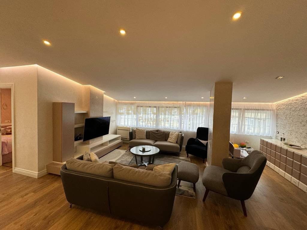 🏡 JEPET ME QIRA PENTHOUSE LUKSOZ NË FRESK 2