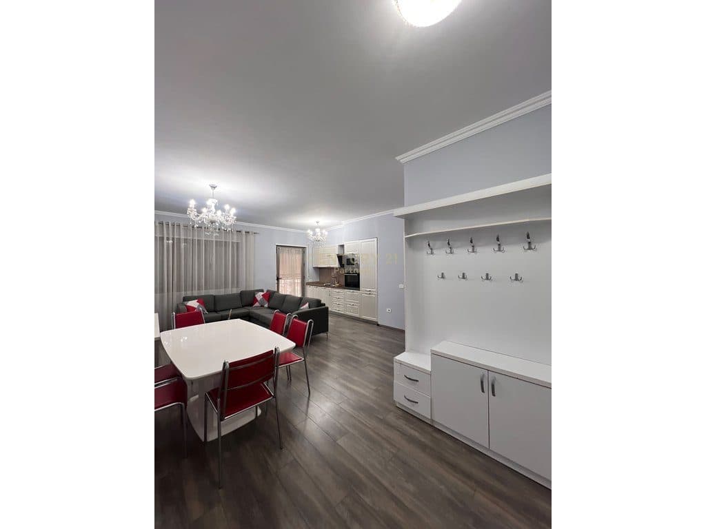 APARTAMENT 3+1+2 ME QIRA – KOMPLEKSI DELIJORGJI 2