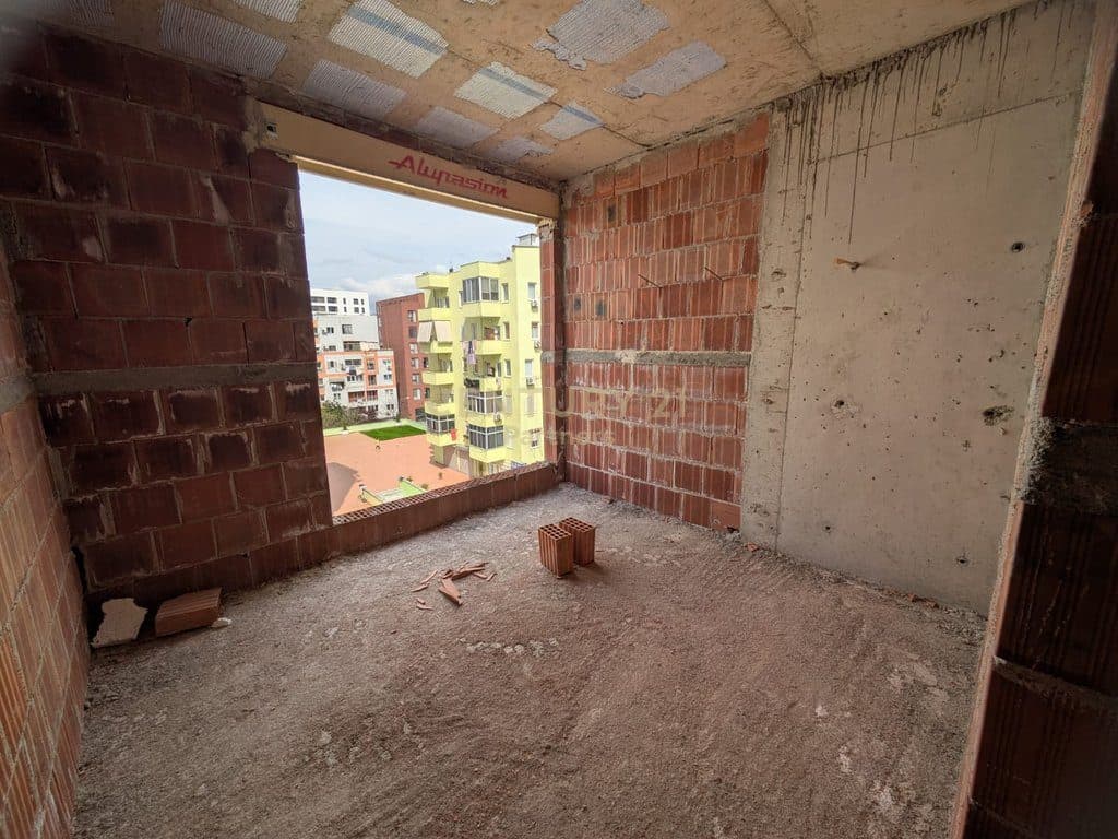 APARTMENT 2+1+2 FOR SALE ON JORDAN MISJA STREET, TIRANA