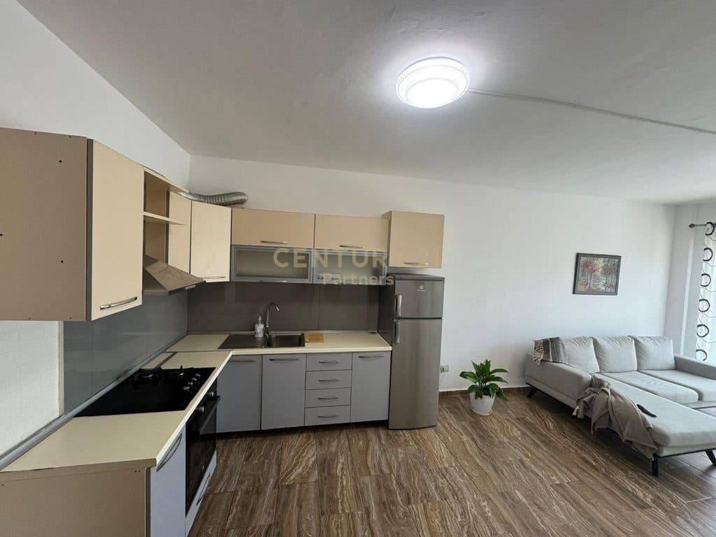Apartament 1+1+ Verande Për Shitje në Shkozë, Tiranë - prane Bar Tut Beu
(Blerje me kredi) 4