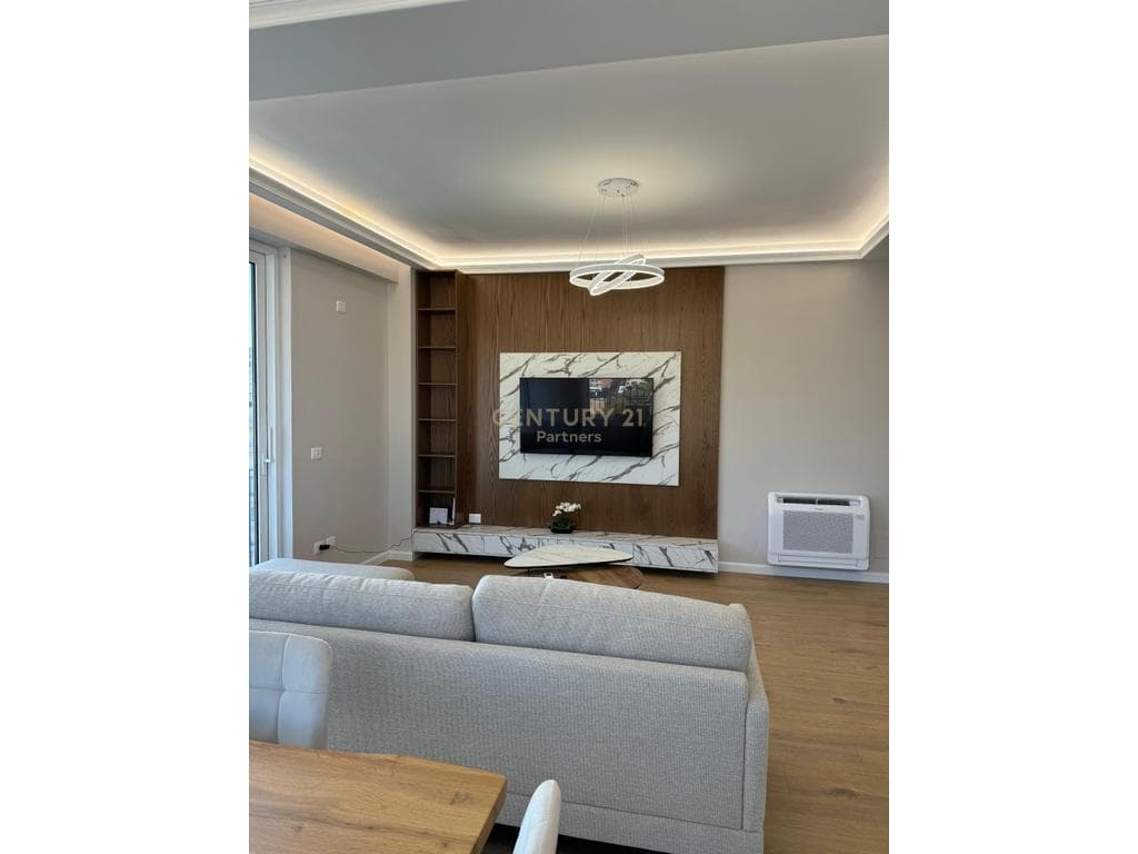 SHESIM APARTAMENT 2+1+2+POST PARKIMI NE VLORE ! 3