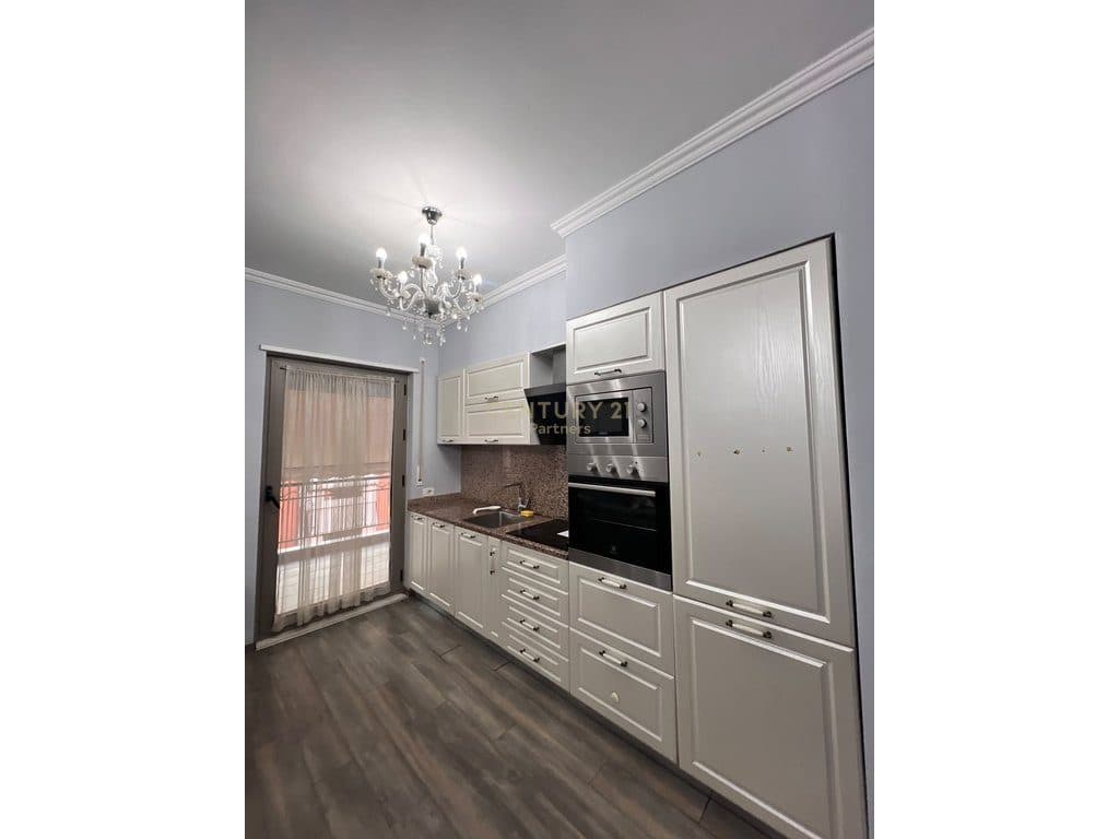 APARTAMENT 3+1+2 ME QIRA – KOMPLEKSI DELIJORGJI 4