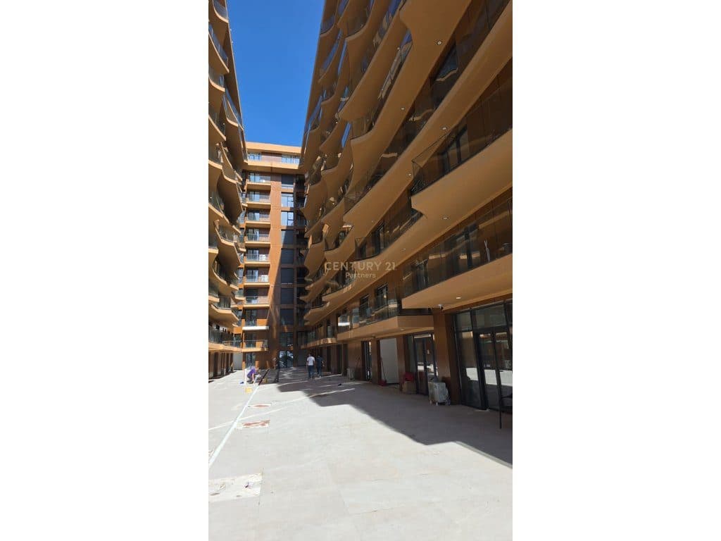APARTMENT 1+1 FOR SALE AT ROYAL RESIDENCE, SHËNGJIN | FIRST LINE TO THE SEA 3