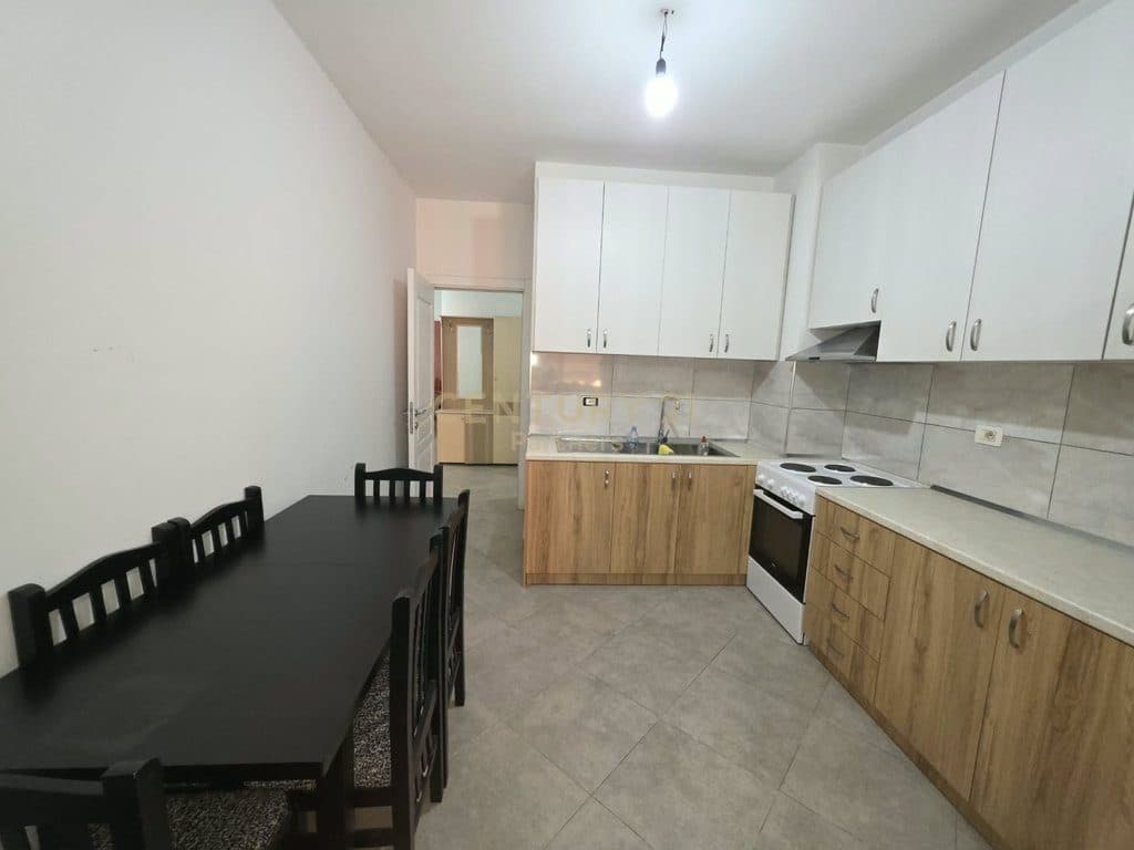 SHESIM APARTAMENT 2+1 TEK KOMPLEKSI GOLDEN PARK, PERBALL SPITALIT AMERIKAN 3- 190000€ | 91 m² 4