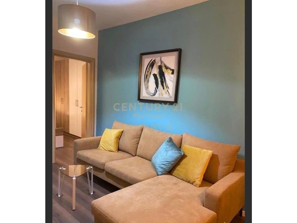 JAPIM ME QIRA APARTAMENT NE DELIJORGJ!