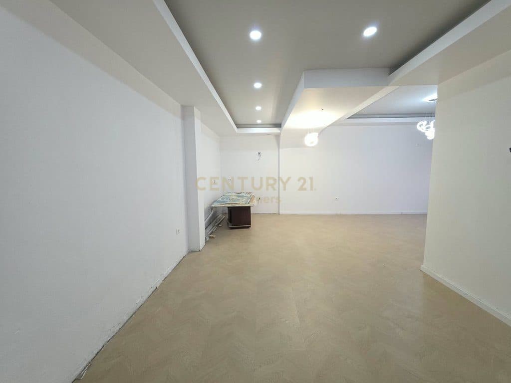 SHESIM APARTAMENT 2+1 NE YZBERISHT