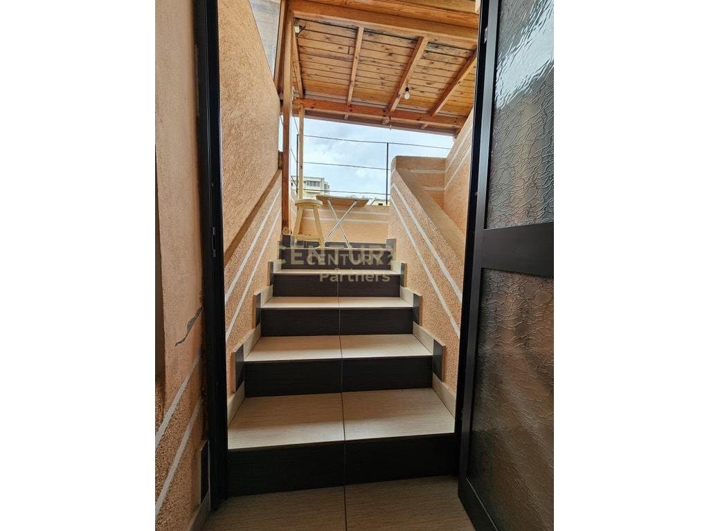 For sale private 2-storey villa on Jordan Misja street 4