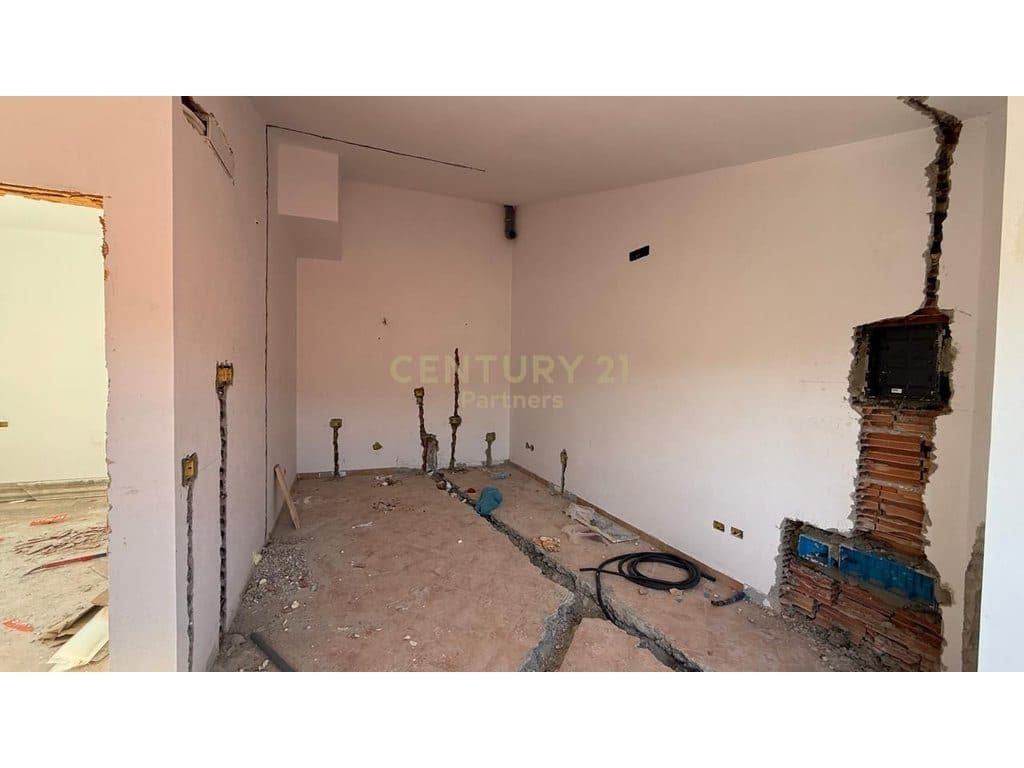 STUDIO APARTMENT 1+1 FOR SALE IN SPILLE! 2