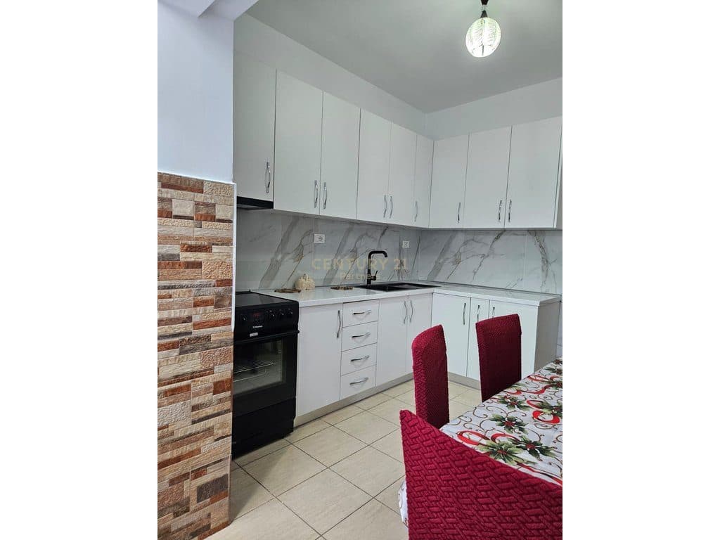 JEPET ME QIRA APARTAMENT 2+1 -ALLIAS 2