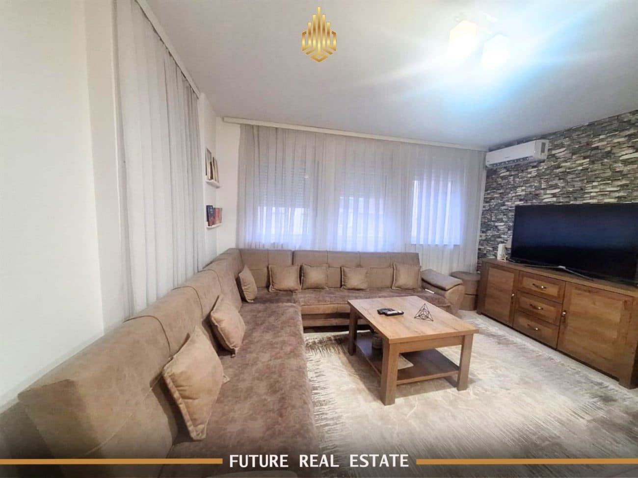 Banesë në SHITJE – 1 dhomë gjumi – Fushë Kosovë – Bresje – Model Slovenia