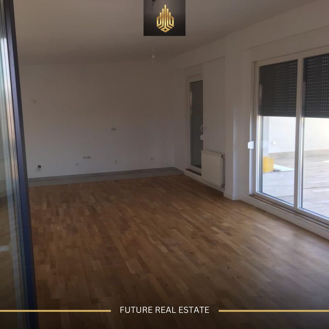 Banesë me QERA/180m² 3