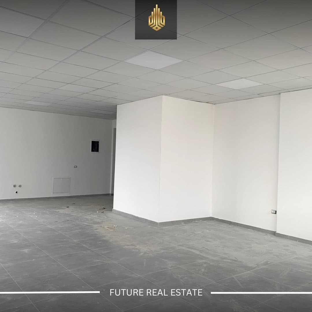 Lokal me QERA/70m² 4