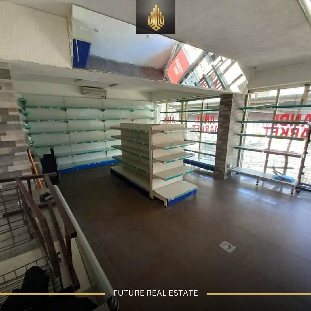 Lokal me QERA/50m² 2