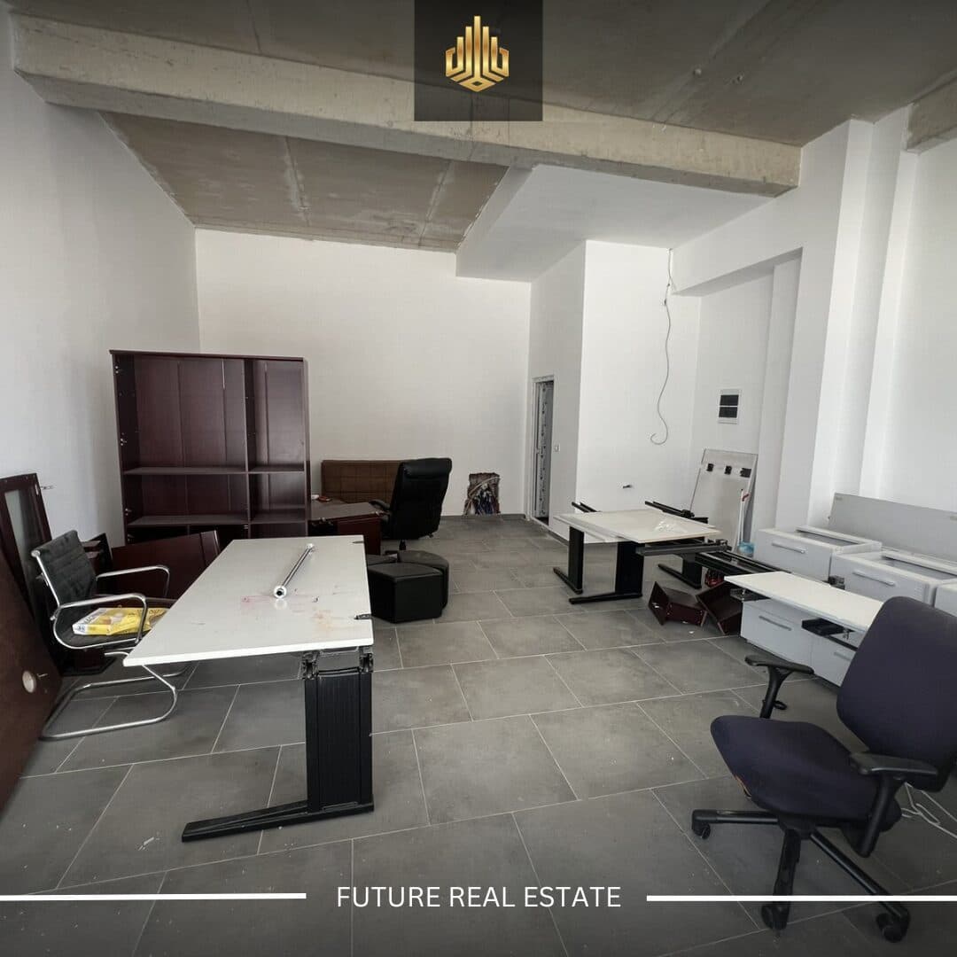 Lokal me QERA/80m² 3