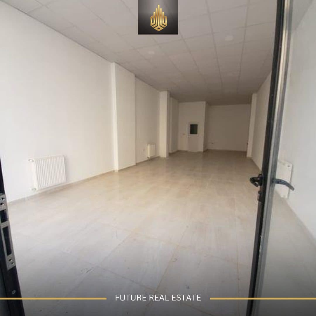 Lokal me QERA/61m² 4