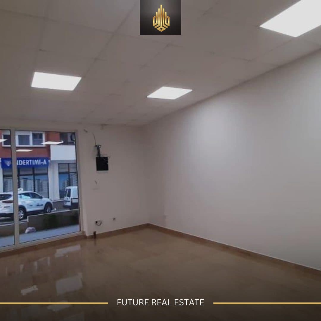 Lokal me QERA/45m²