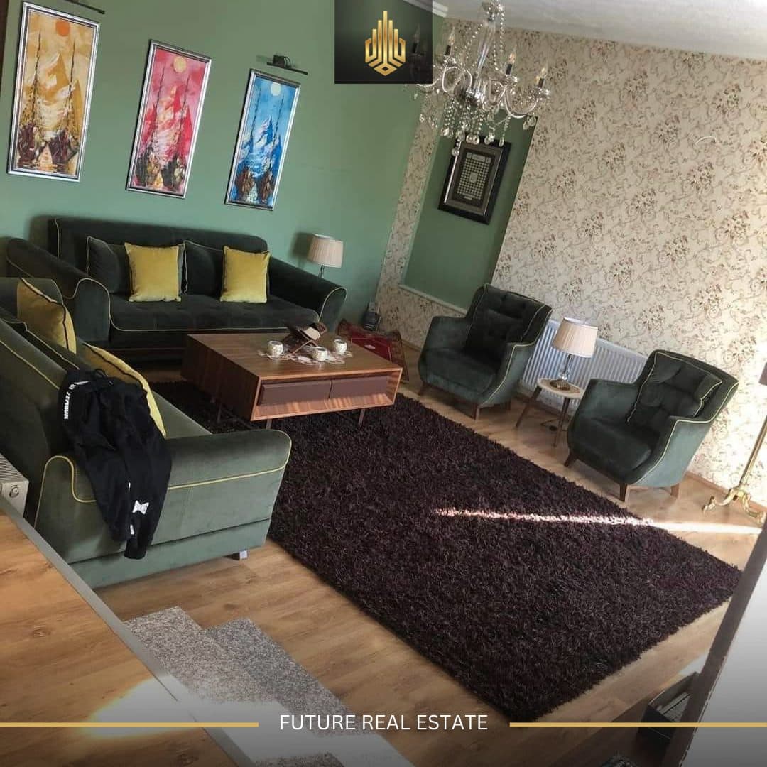 Shtëpi në SHITJE/350m²
