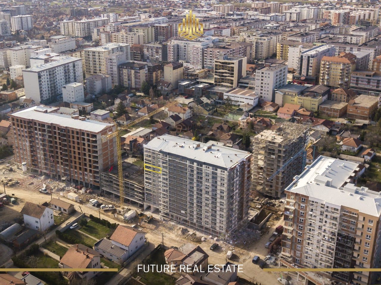 Banesa në SHITJE/88m2 2