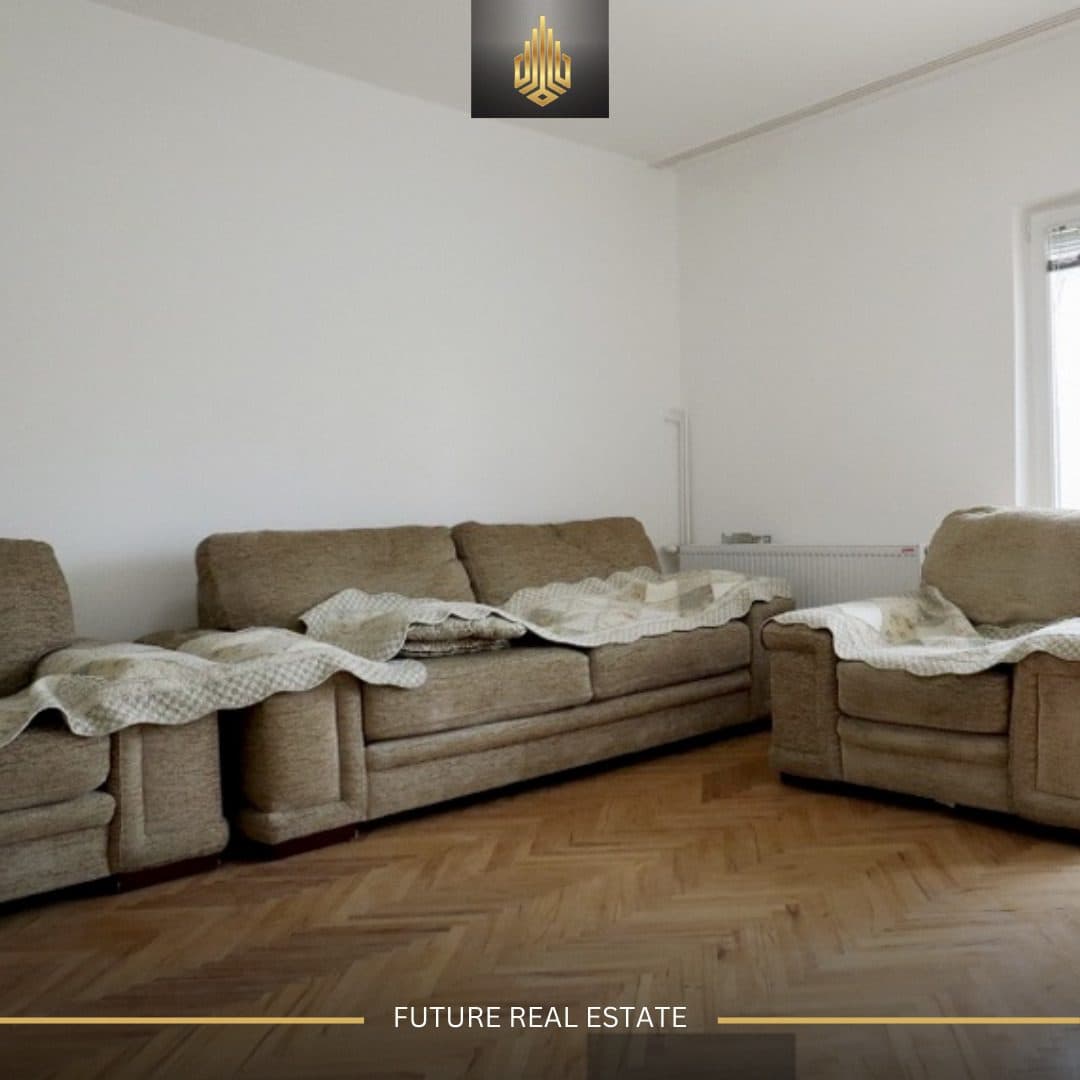 Shtëpi në SHITJE/815m² 2
