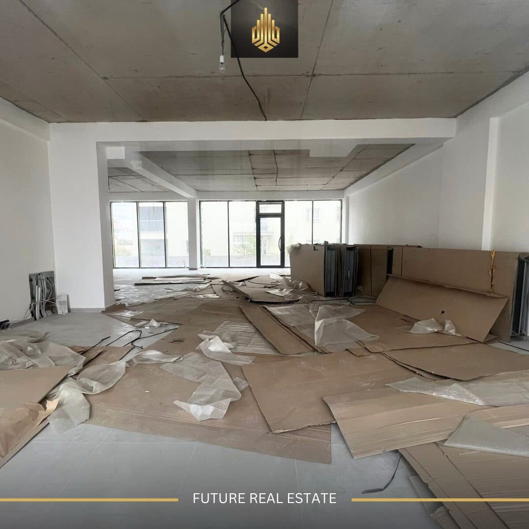 Lokal në SHITJE/104m² 3
