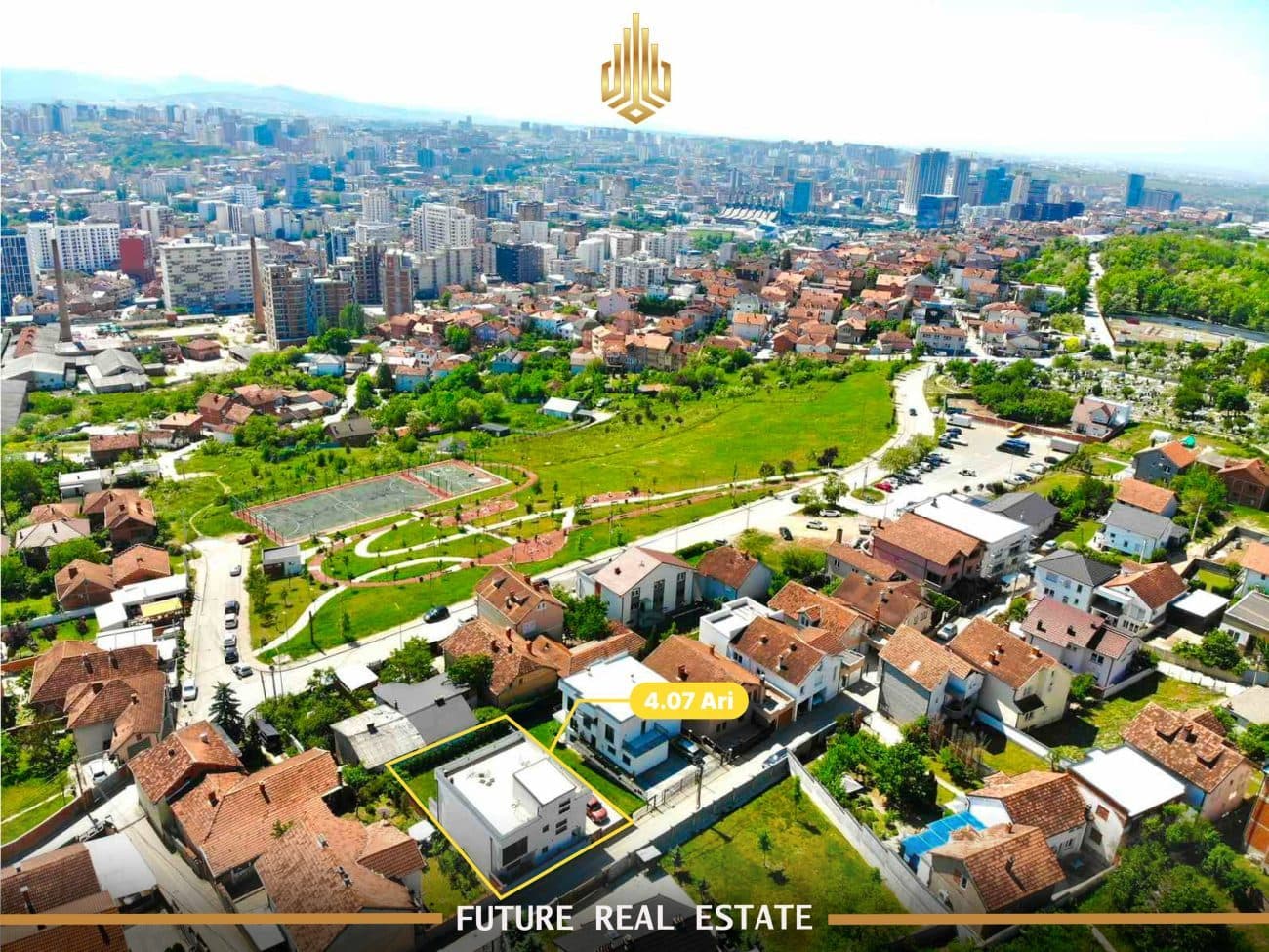 Shtëpia në SHITJE - 4 dhoma gjumi - në Lagjen Arbëria(Dragodan).