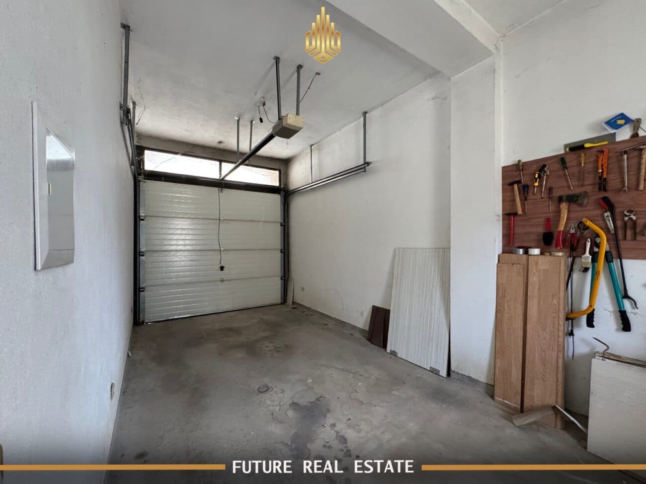 Duplex me QIRA – 6 dhoma gjumi – Mati 1, Rr.Ndue Përlleshi (te furra Epoka). 4