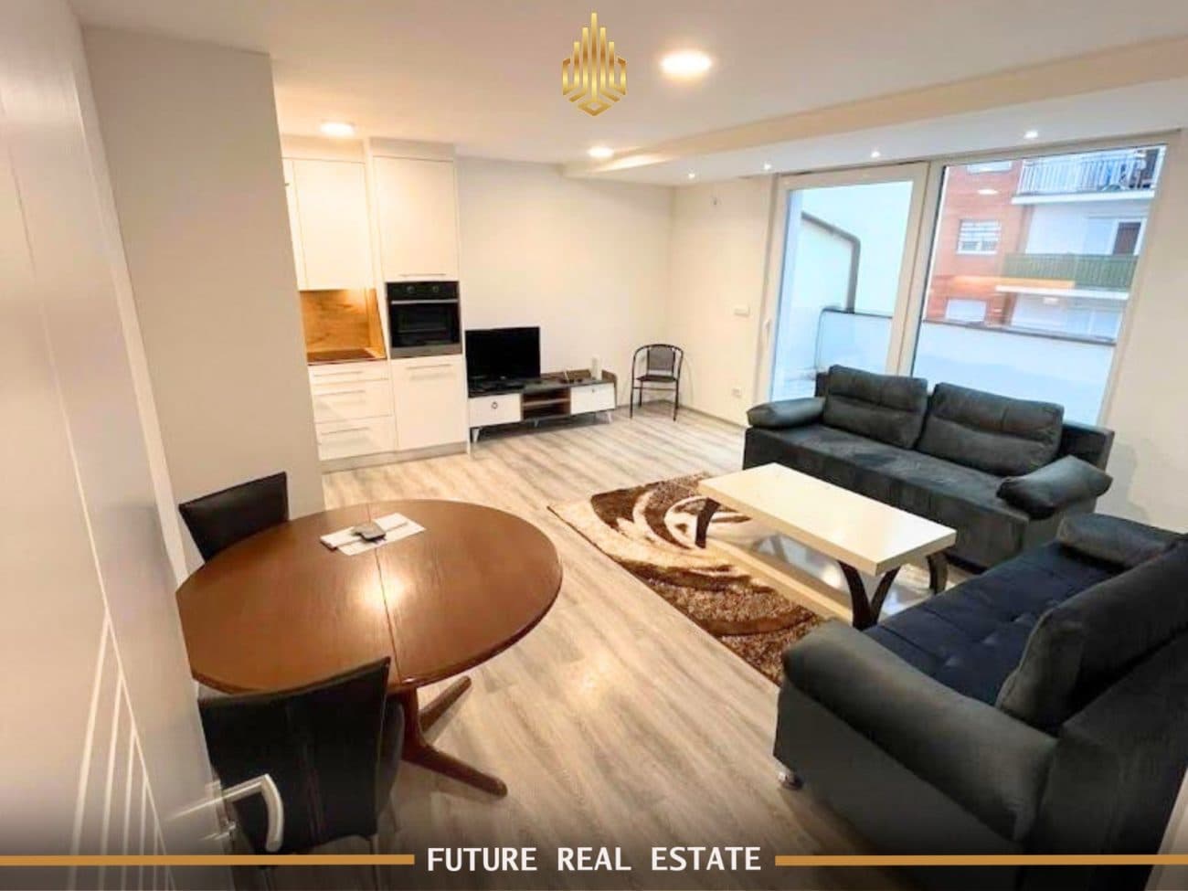 Penthouse me QIRA – 2 dhoma gjumi – Prishtinë – Lagjja e Spitalit. 2