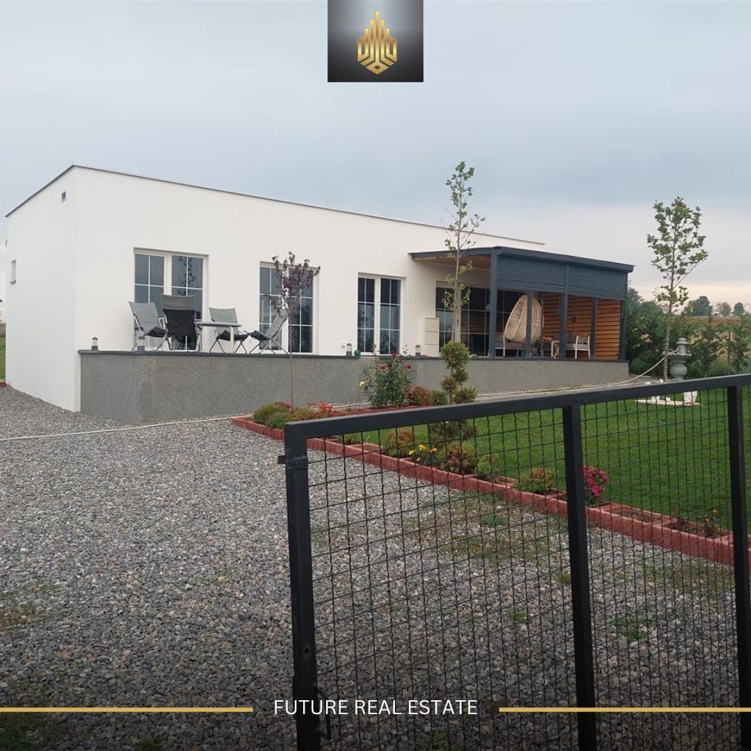 Villë me QERA/77m²