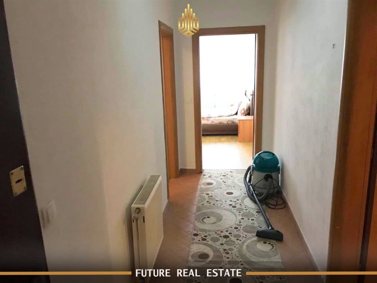 Banesë në SHITJE – 1 dhomë gjumi – Prishtinë – Kompleksi Ukshinaku (ngjitur me Hotel Sirius) 4