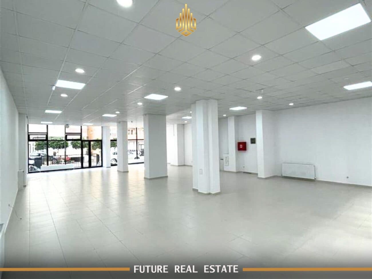 Lokal në SHITJE – 210m² – Fushë Kosovë – Rruga “17 Shkurti” mbrapa Viva Fresh