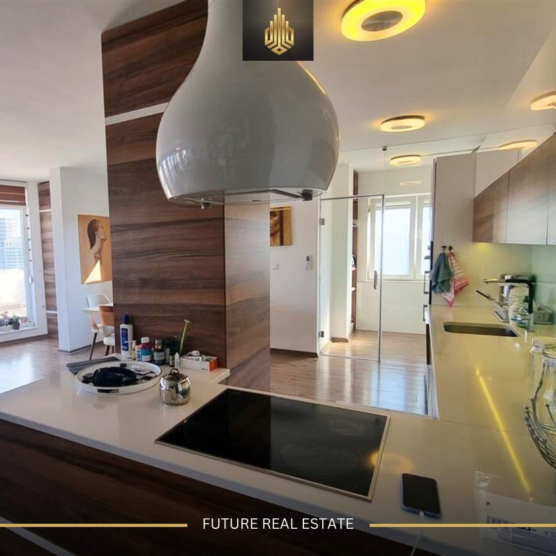 Penthouse me QERA/265m² 4