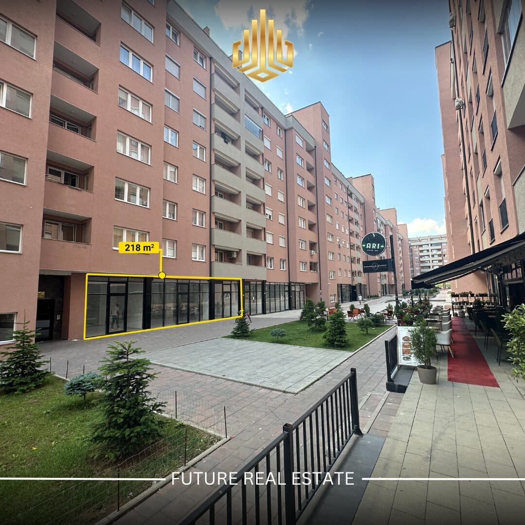 Lokal me QERA/218m² 4