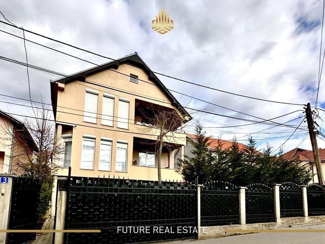 Shtëpi në shitje – 4 dhoma gjumi – Mati (te Market Belti), Prishtinë