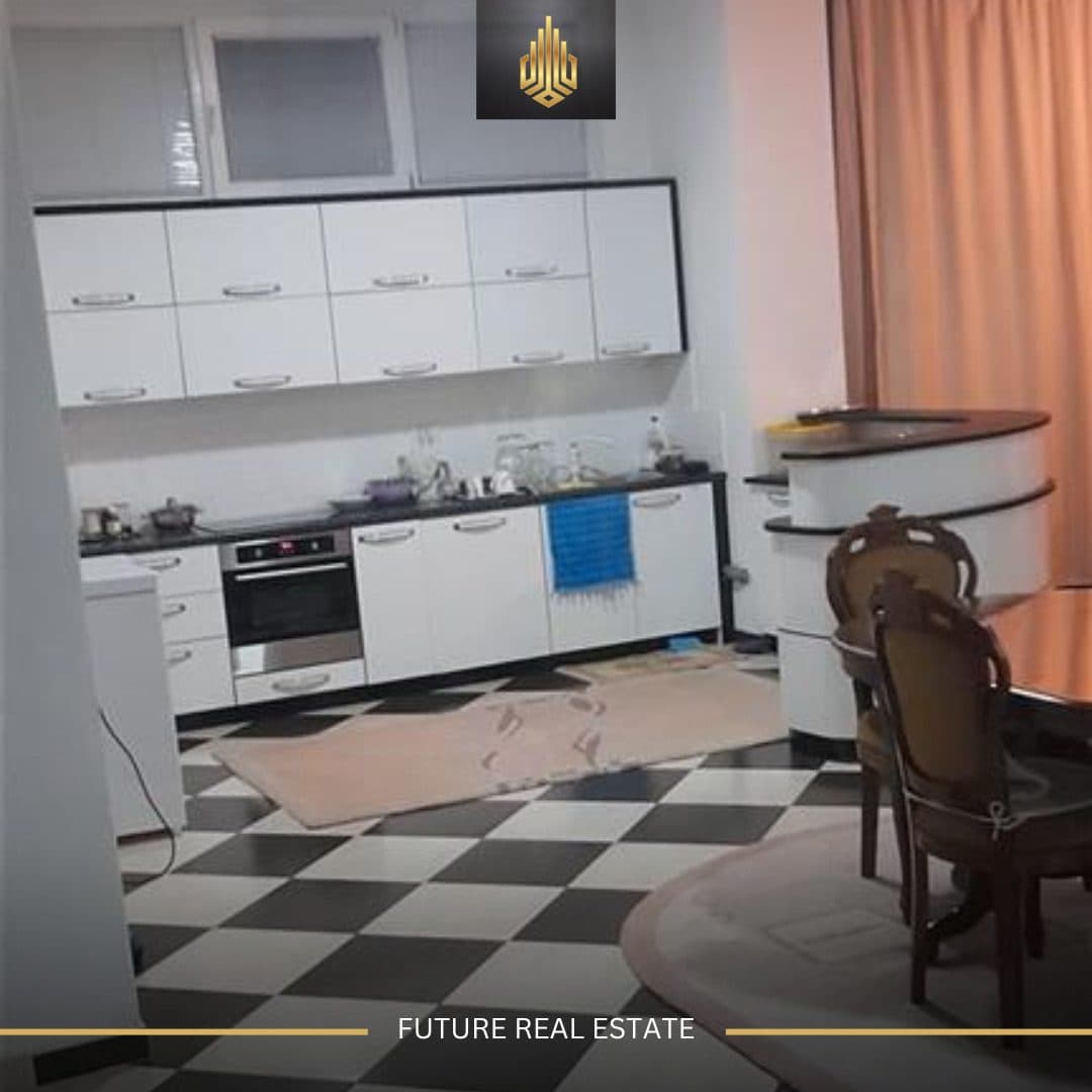 Banesë në SHITJE/287.5m² 3