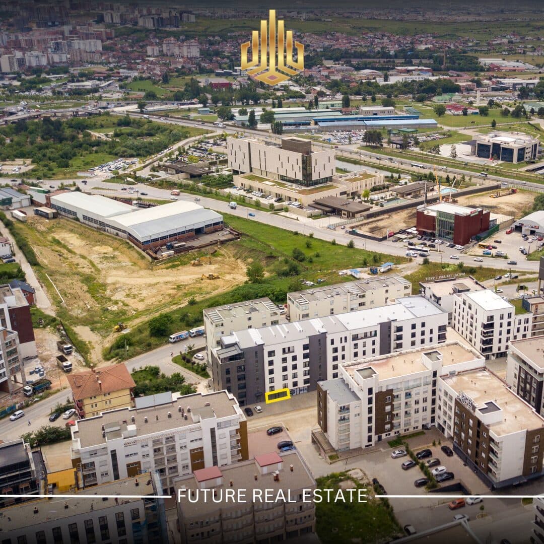 Lokal me QERA/104m² 3