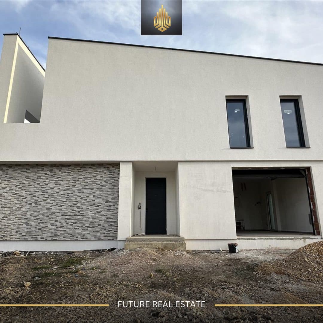 Shtëpi në SHITJE/309m² 3