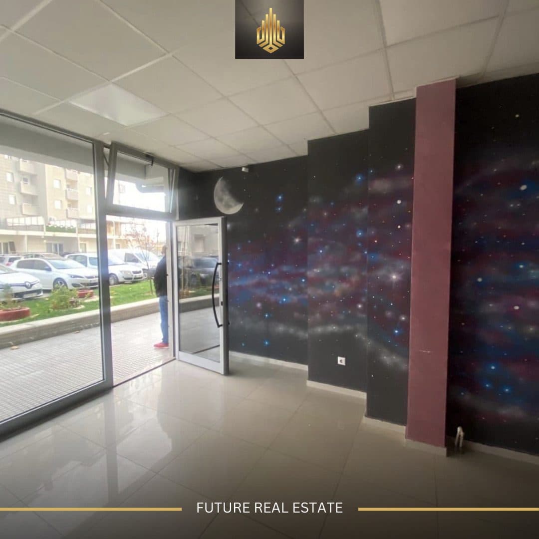 Lokal me QERA/33m² 3