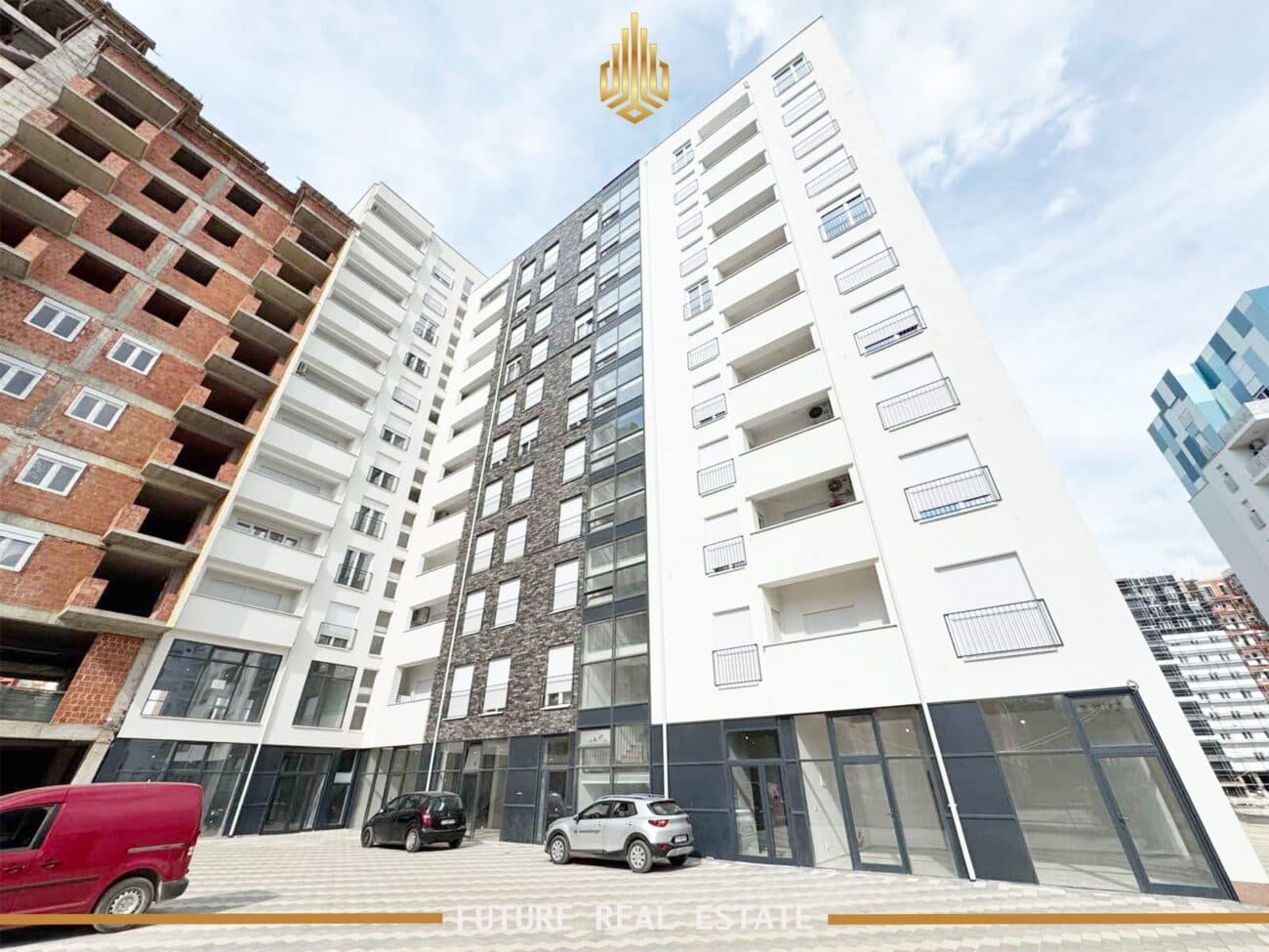 Banesë në SHITJE – 1 dhomë gjumi – në Rr.Muharrem Fejza mbrapa Albi market.