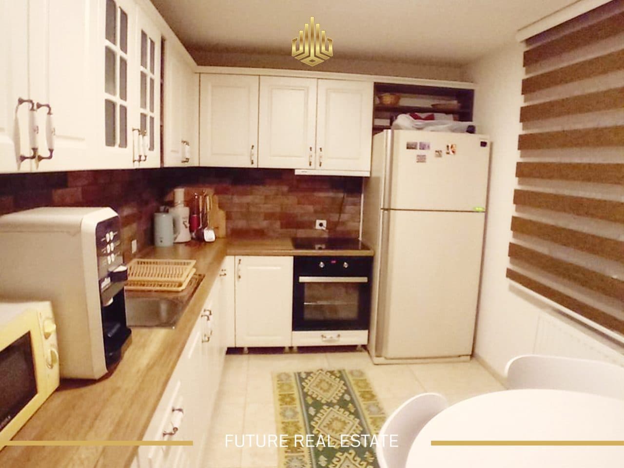 Shtëpia me QIRA/200m2 4