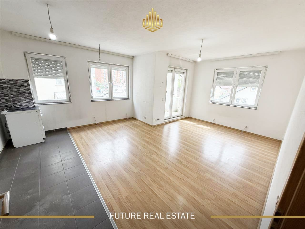 Banesa në SHITJE/73.5m2