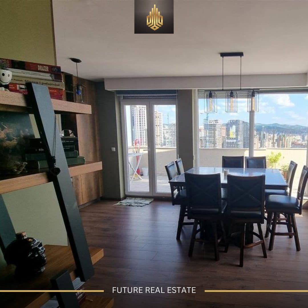 Penthouse me QERA/245m² 4
