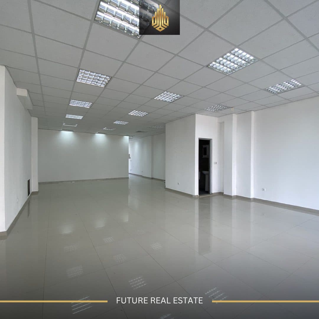 Lokal me QERA/103m² 2