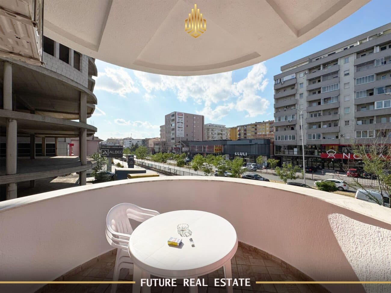 Banesë në SHITJE – 3 dhoma gjumi – Rr.Nënë Tereza – Fushë Kosovë – Objekti Apollonia 1. 4