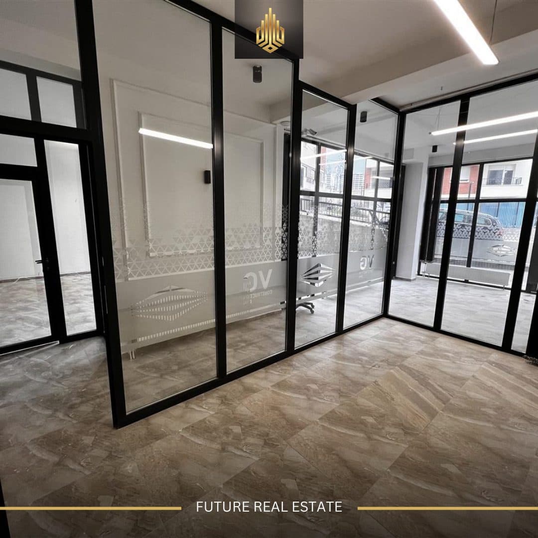 Lokal me QERA/90m² 3