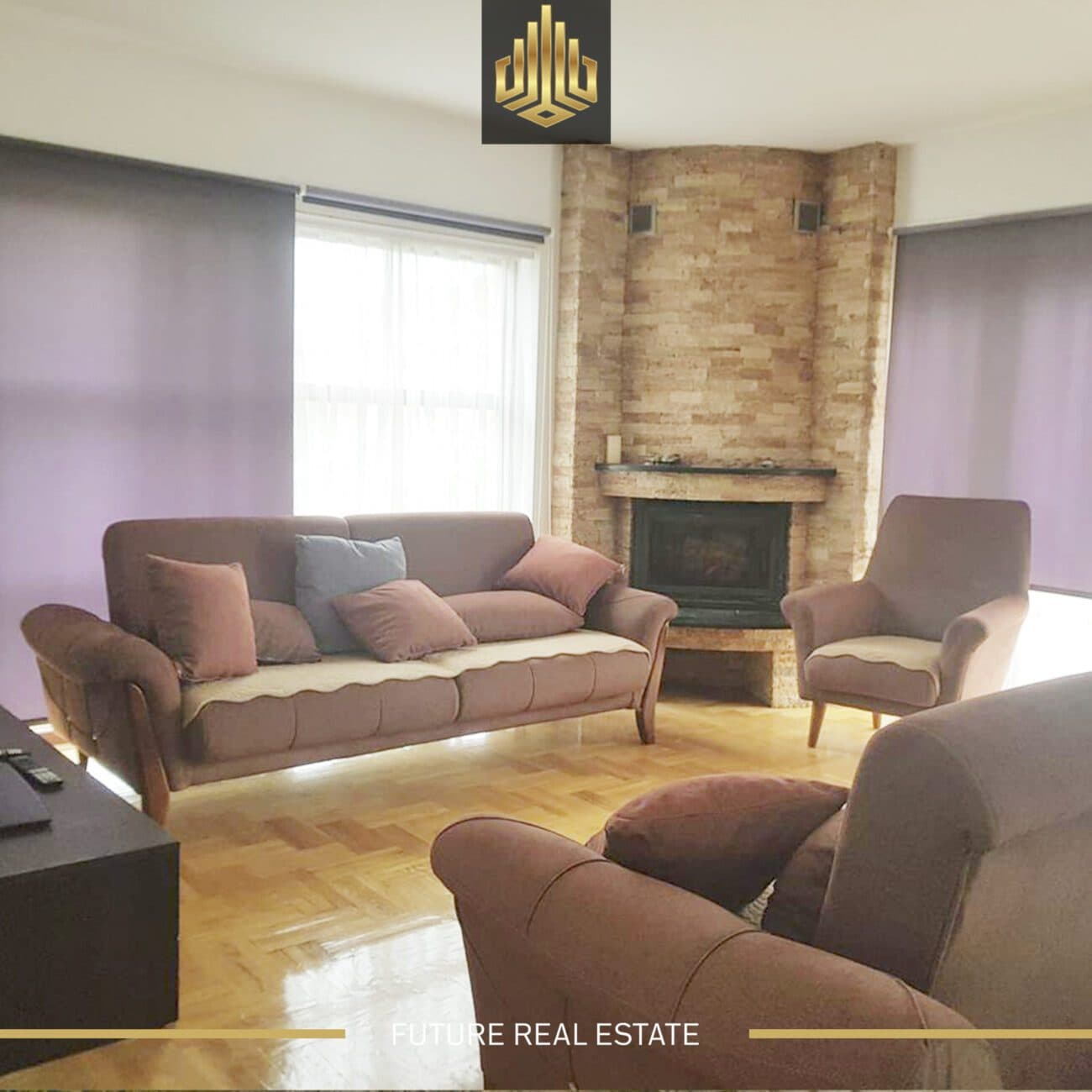 Shtëpia në SHITJE/180m2 3