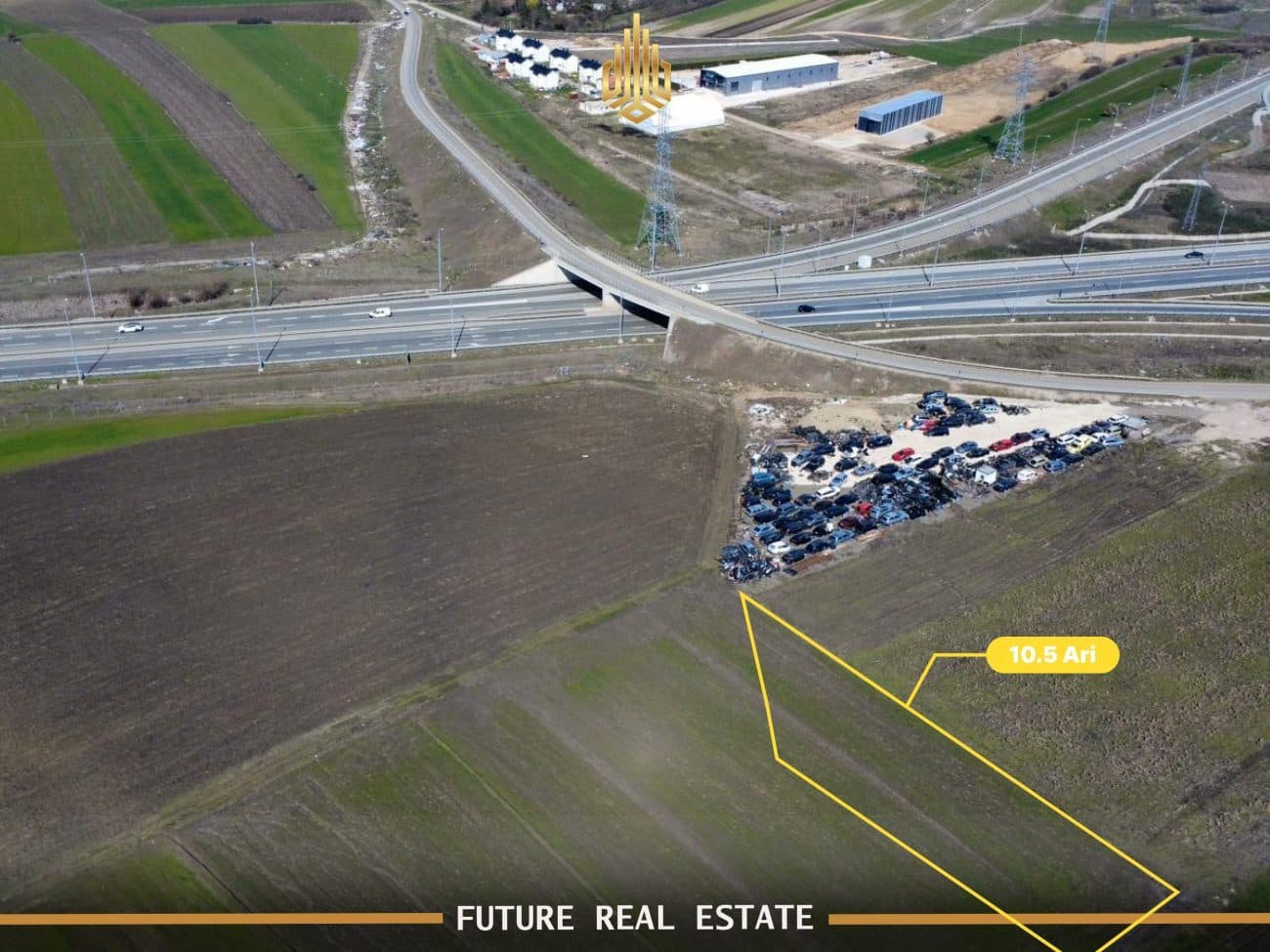 Truall në SHITJE – 10.5 ari – Uglar, afër autostradës dhe VOL-KS Service 3