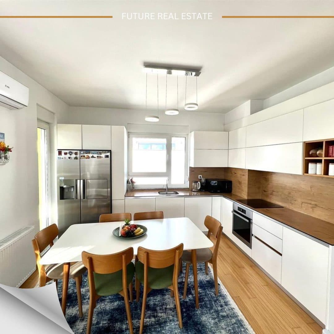 Penthaus me QIRA/250m² 3