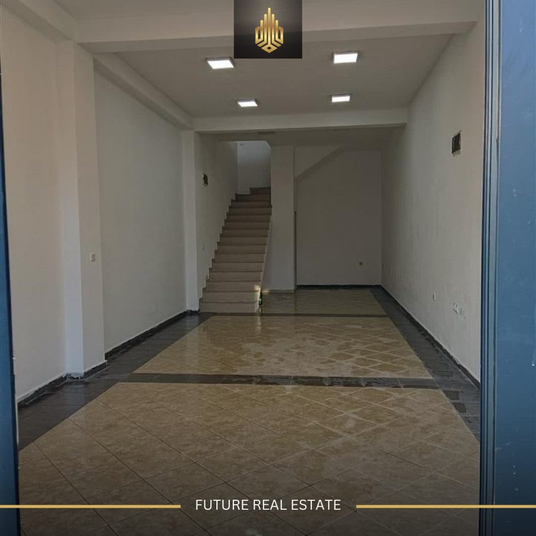 Lokal me QERA/122m² 2
