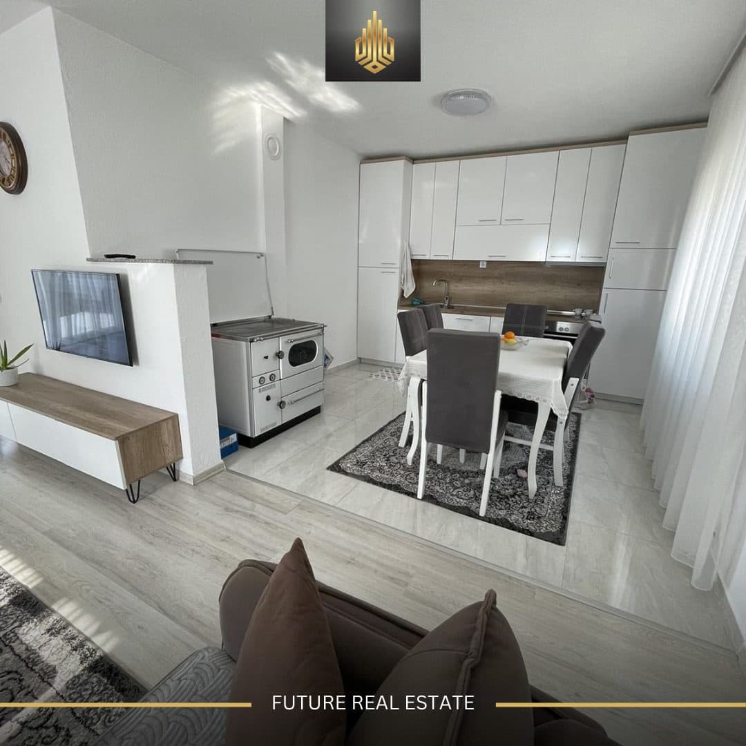 Shtëpi në SHITJE/180m² 4